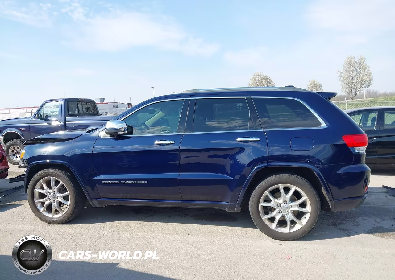 2018 Jeep Grand Cherokee Overland 4X4 VIN:1C4RJFCG2JC190108 - 15