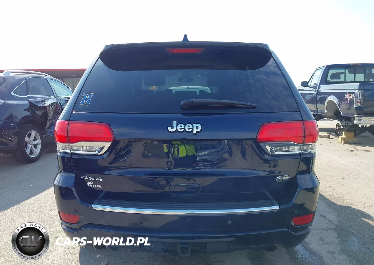 2018 Jeep Grand Cherokee Overland 4X4 VIN:1C4RJFCG2JC190108 - 17