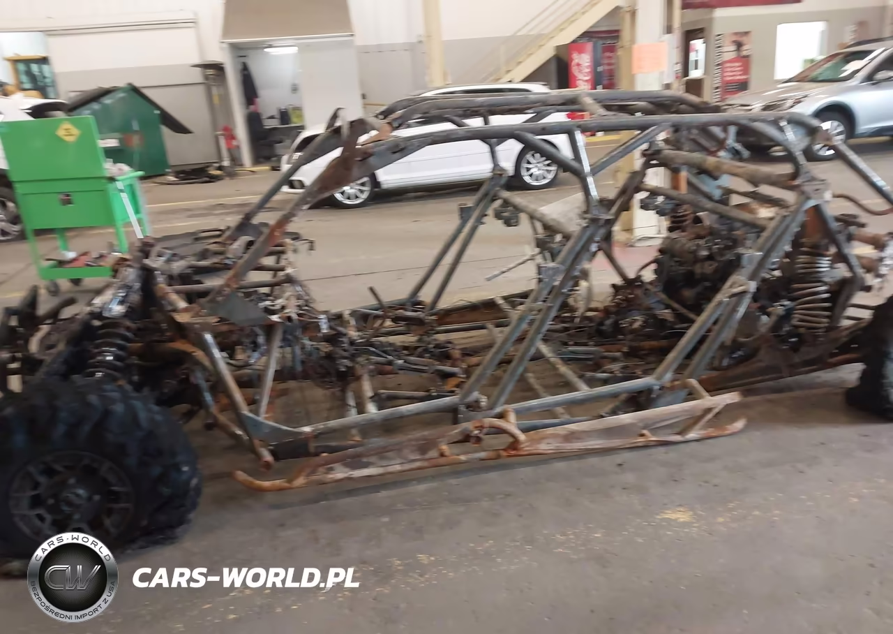 2022 Can-Am Maverick X3 Max VIN:3JBVNAV48NE005635 - 11