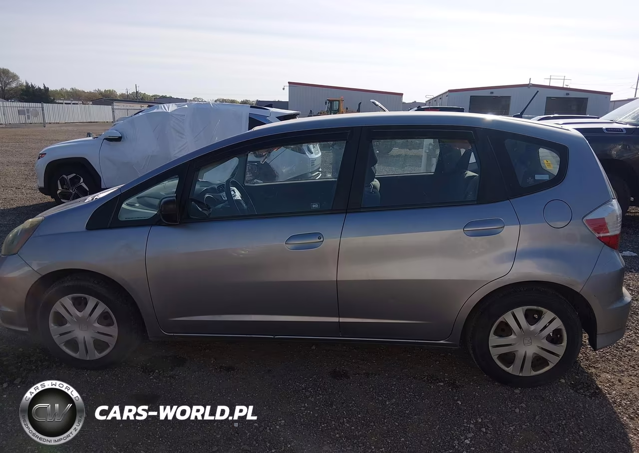 2009 Honda Fit VIN:JHMGE88289S069832 - 15