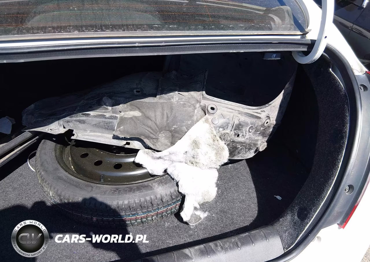 2021 Honda Civic Sport VIN:19XFC2F85ME202047 - 12