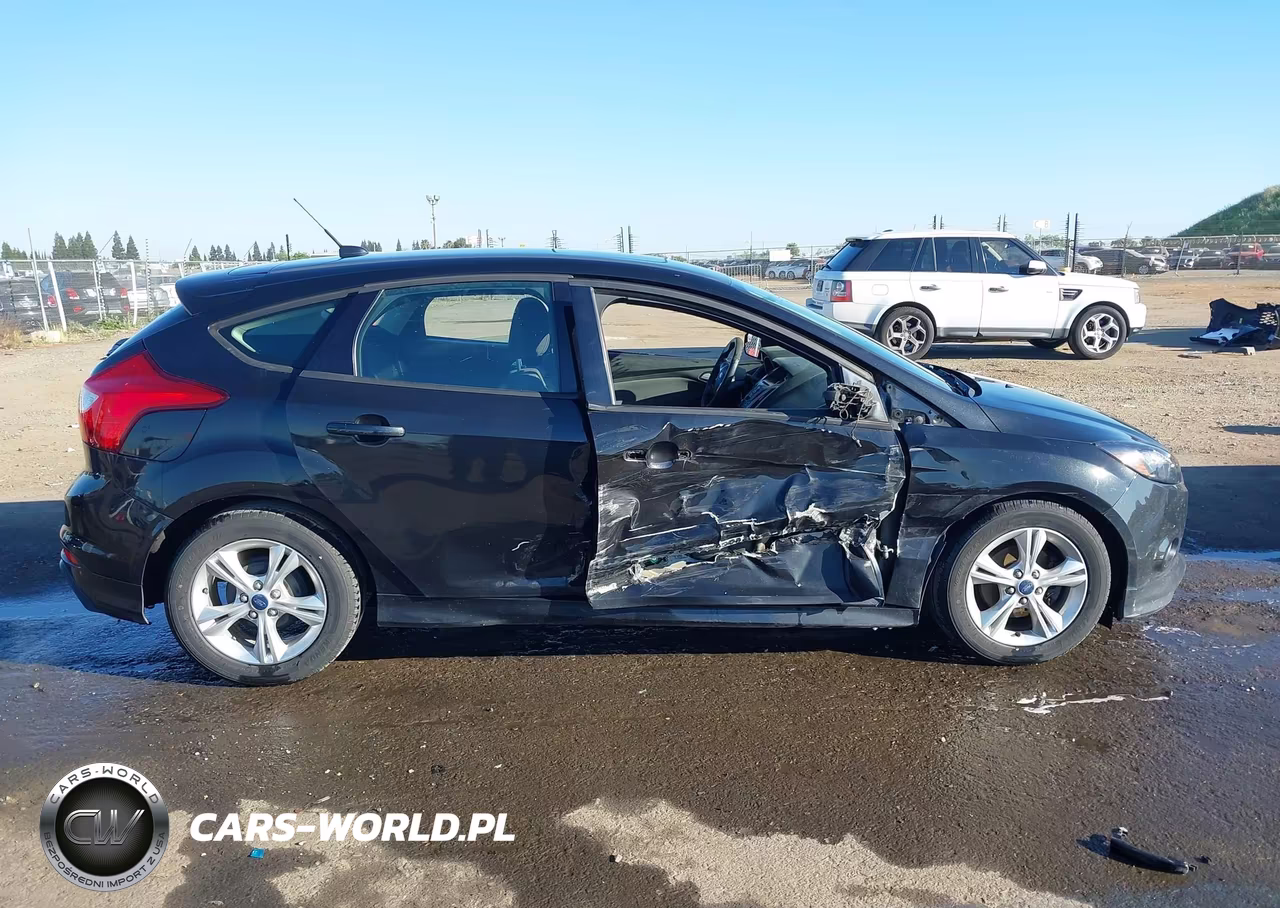 2013 Ford Focus Se VIN:1FADP3K2XDL348850 - 13