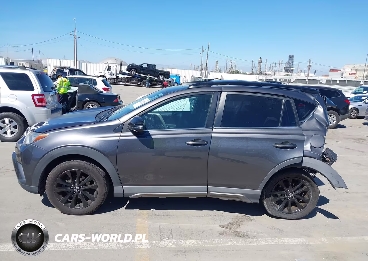 2018 Toyota Rav4 Adventure VIN:2T3RFREV1JW696654 - 14