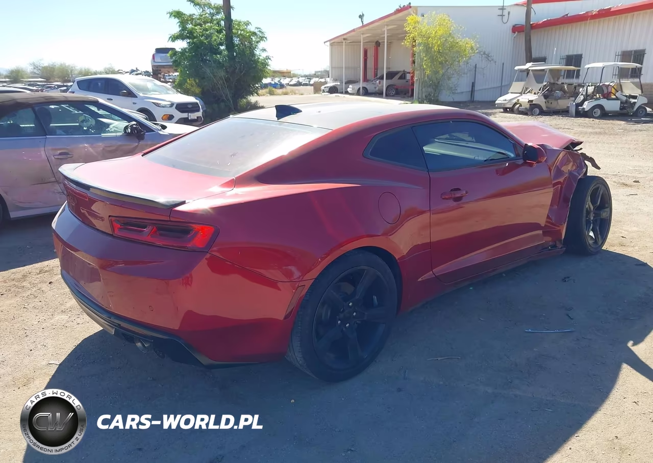 2017 Chevrolet Camaro 2Lt VIN:1G1FD1RSXH0120479 - 4