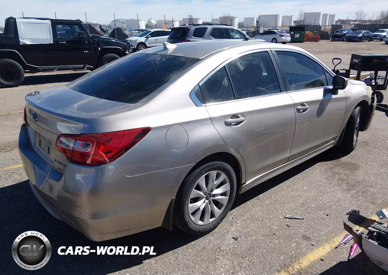 2017 Subaru Legacy 2.5I Premium VIN:4S3BNAC64H3023355 - 4
