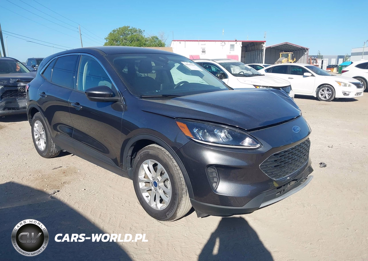 2020 Ford Escape Se