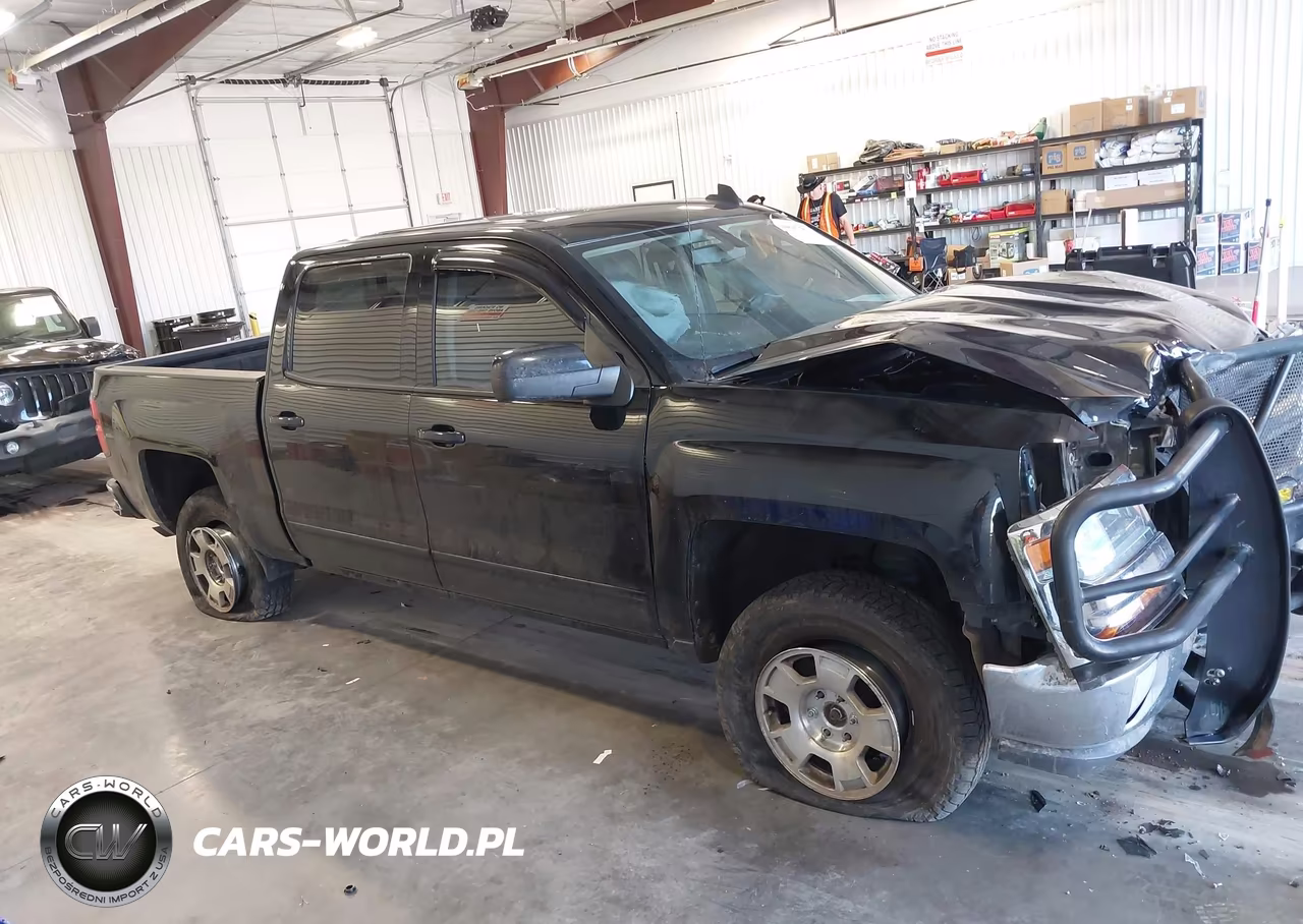 2018 Chevrolet Silverado 1500 1Lt VIN:3GCUKREC9JG376535 - 14