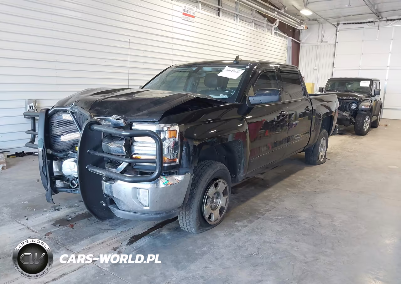 2018 Chevrolet Silverado 1500 1Lt VIN:3GCUKREC9JG376535 - 2