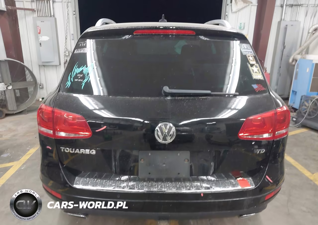 2012 Volkswagen Touareg Tdi Executive VIN:WVGEK9BP2CD012240 - 17