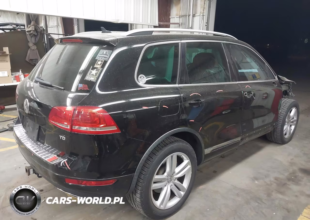 2012 Volkswagen Touareg Tdi Executive VIN:WVGEK9BP2CD012240 - 4