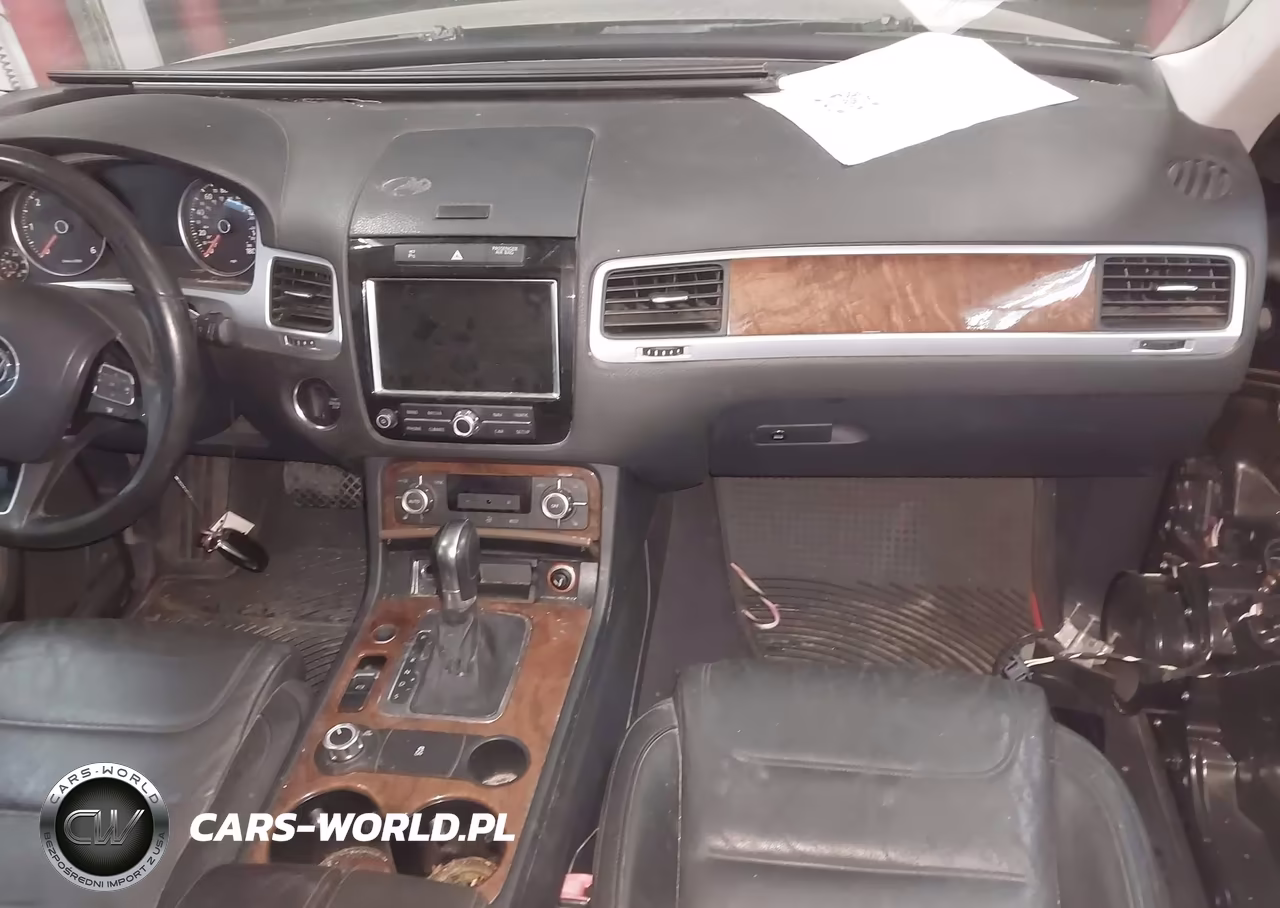 2012 Volkswagen Touareg Tdi Executive VIN:WVGEK9BP2CD012240 - 5