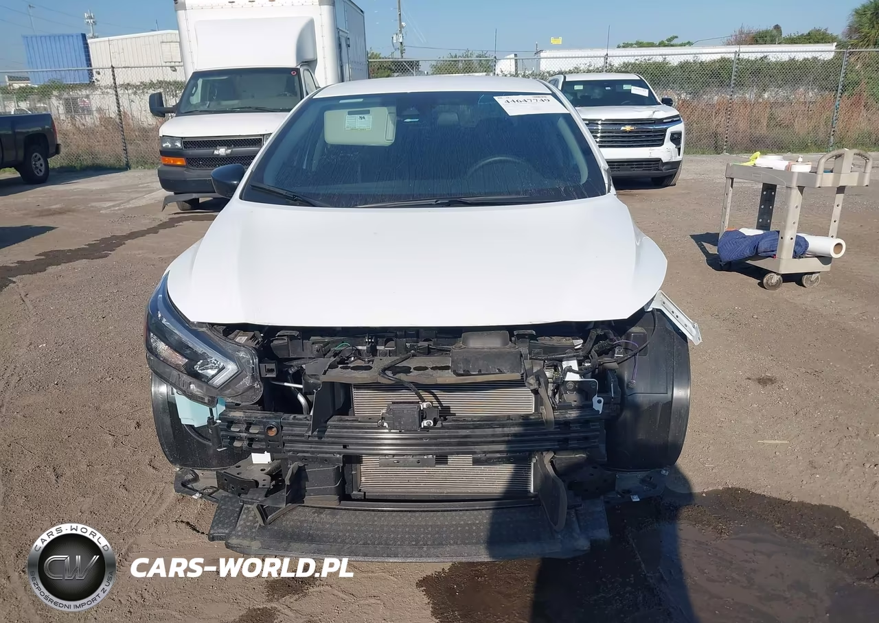 2025 Nissan Versa 1.6 S VIN:3N1CN8DV9SL846588 - 13