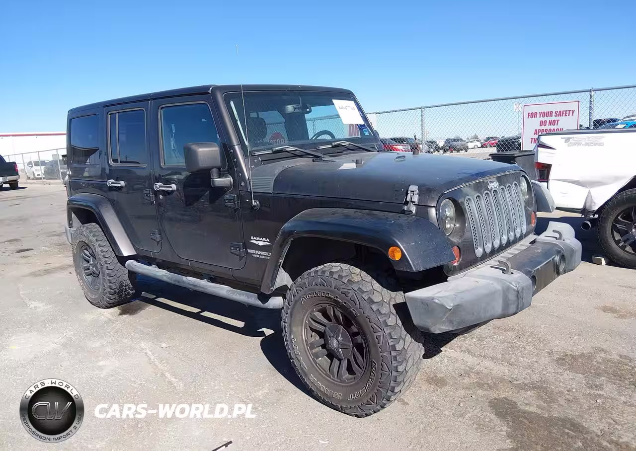 2013 Jeep Wrangler Unlimited Sahara