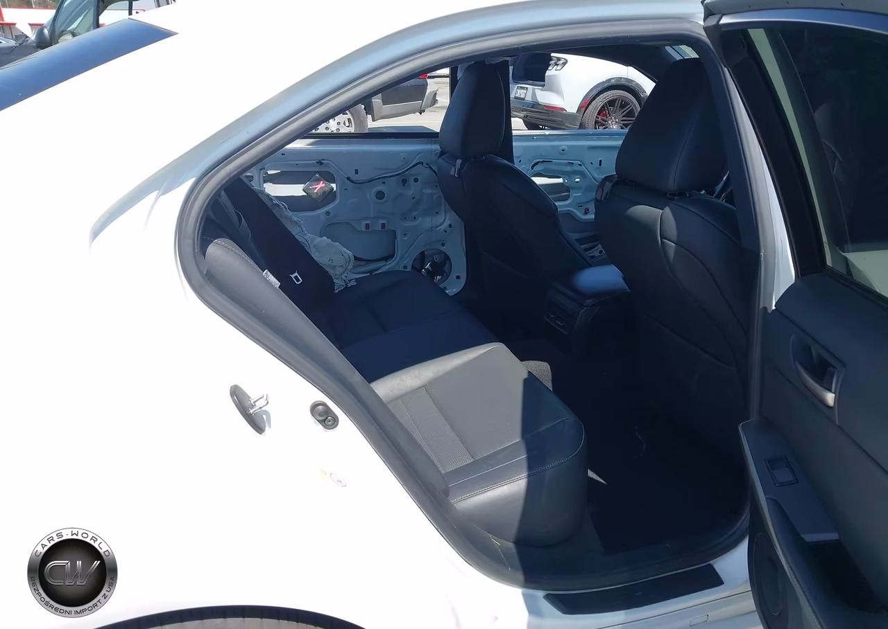 2019 Lexus Is 300 VIN:JTHBA1D25K5088605 - 8