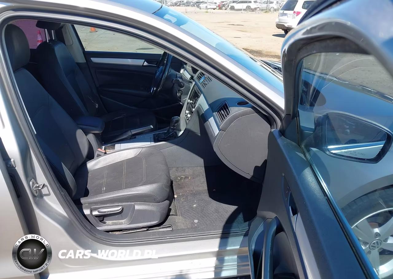 2012 Volkswagen Passat 2.5L Se VIN:1VWBP7A33CC076978 - 5