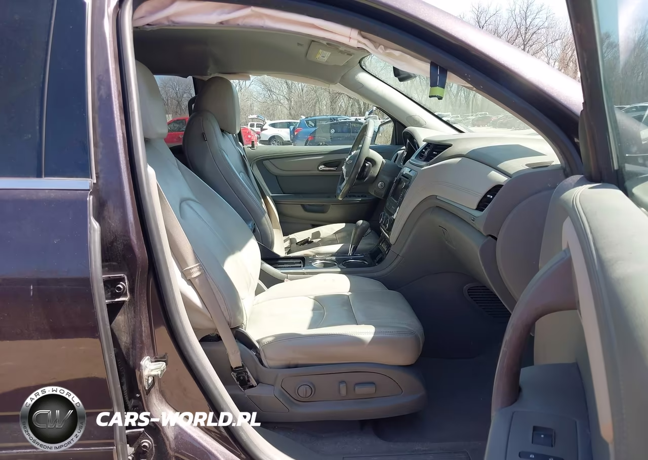 2015 Chevrolet Traverse 2Lt VIN:1GNKRHKD2FJ321190 - 5