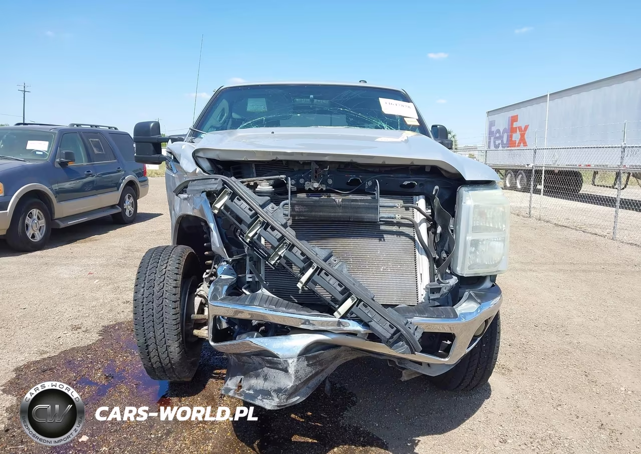 2012 Ford F-250 Xlt VIN:1FT7W2B67CEA20795 - 13