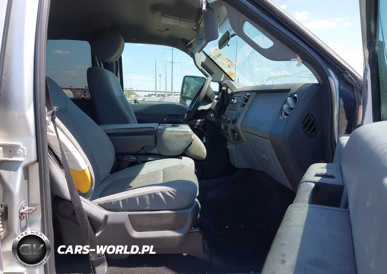 2012 Ford F-250 Xlt VIN:1FT7W2B67CEA20795 - 5