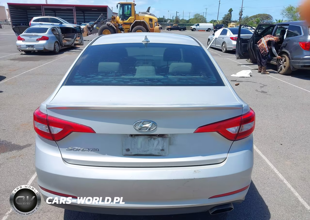 2017 Hyundai Sonata VIN:5NPE24AF0HH465709 - 16