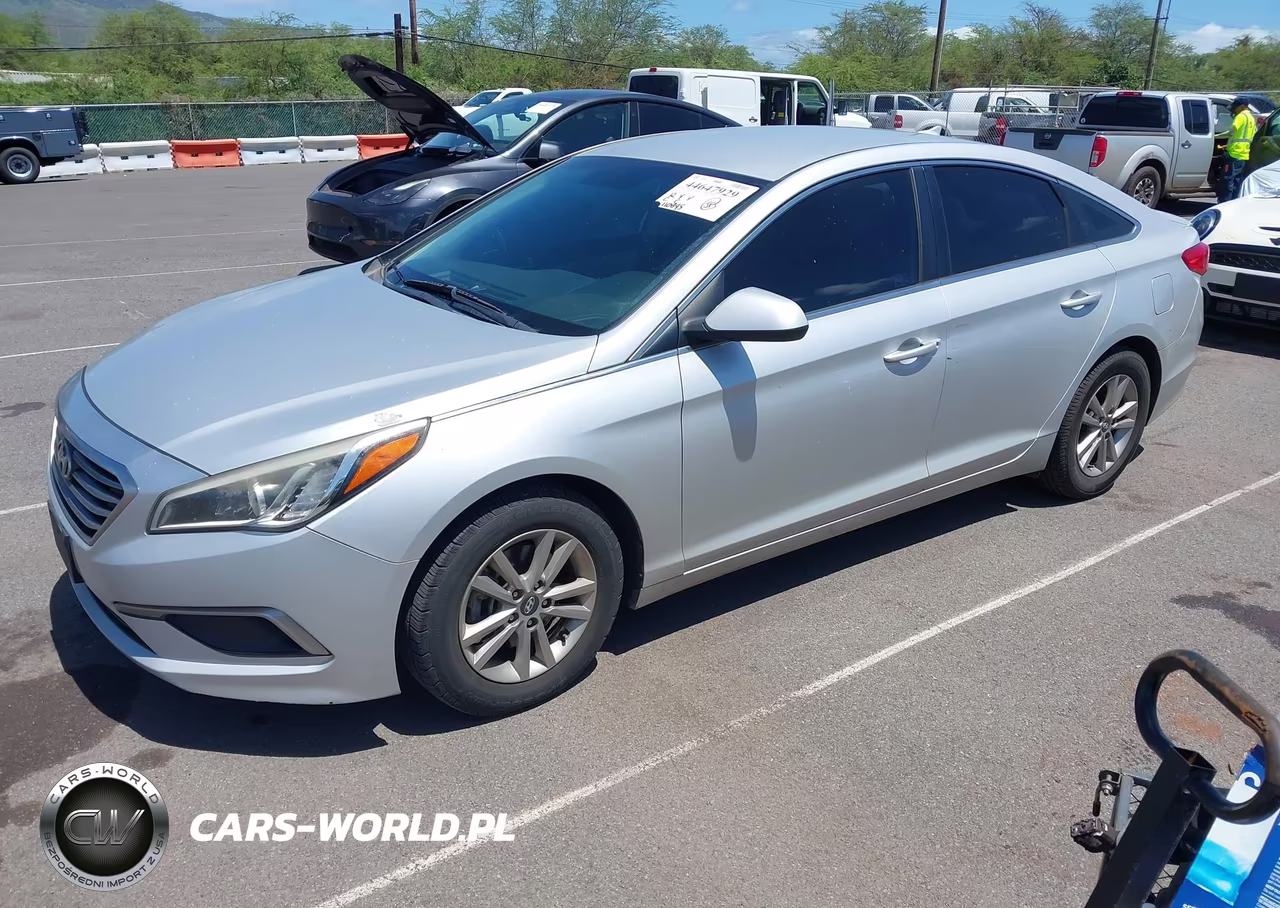 2017 Hyundai Sonata VIN:5NPE24AF0HH465709 - 2