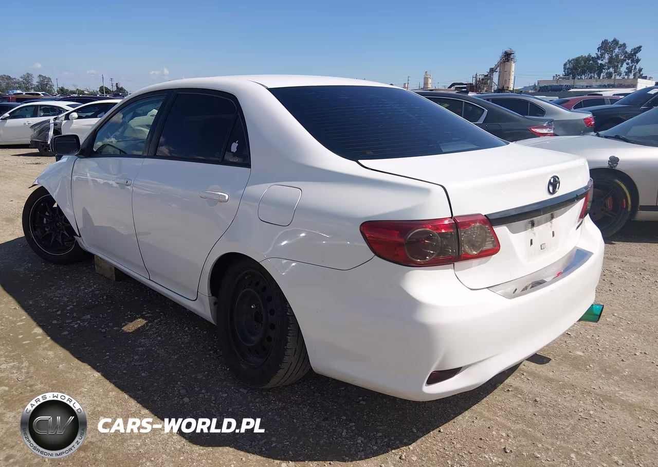 2012 Toyota Corolla Le VIN:5YFBU4EE8CP050938 - 3