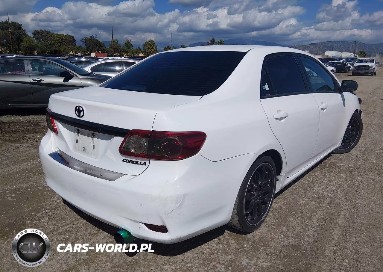 2012 Toyota Corolla Le VIN:5YFBU4EE8CP050938 - 4