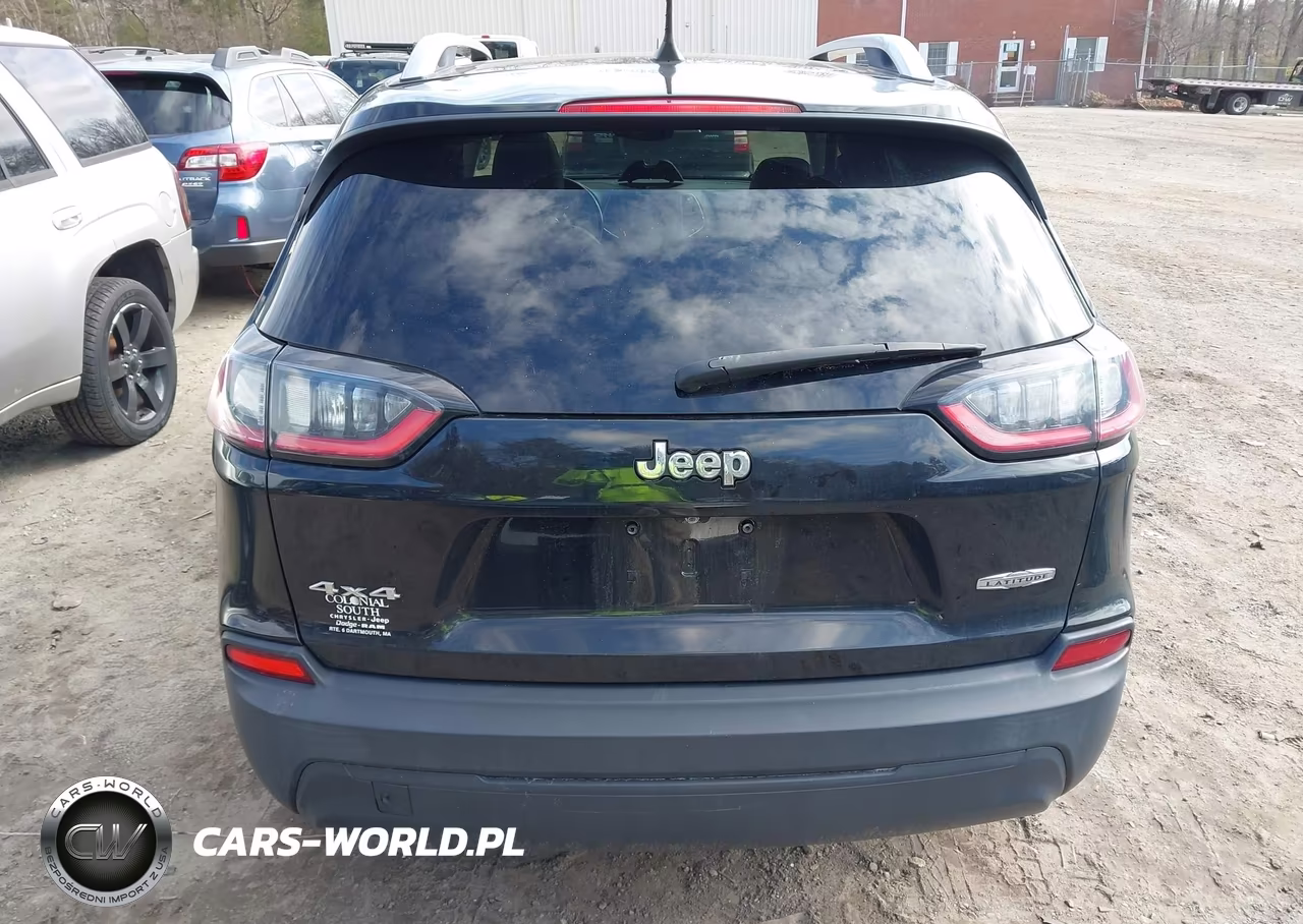 2019 Jeep Cherokee Latitude Plus 4X4 VIN:1C4PJMLB9KD174869 - 15