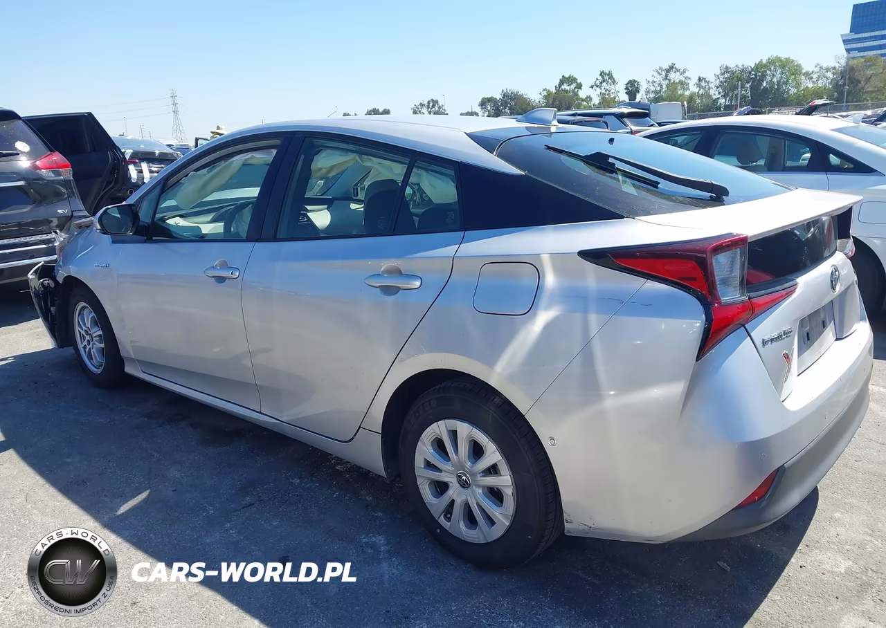 2020 Toyota Prius Le VIN:JTDKARFU7L3112219 - 3