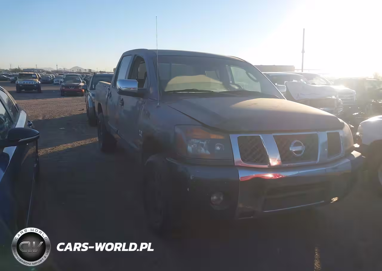 2004 Nissan Titan Se