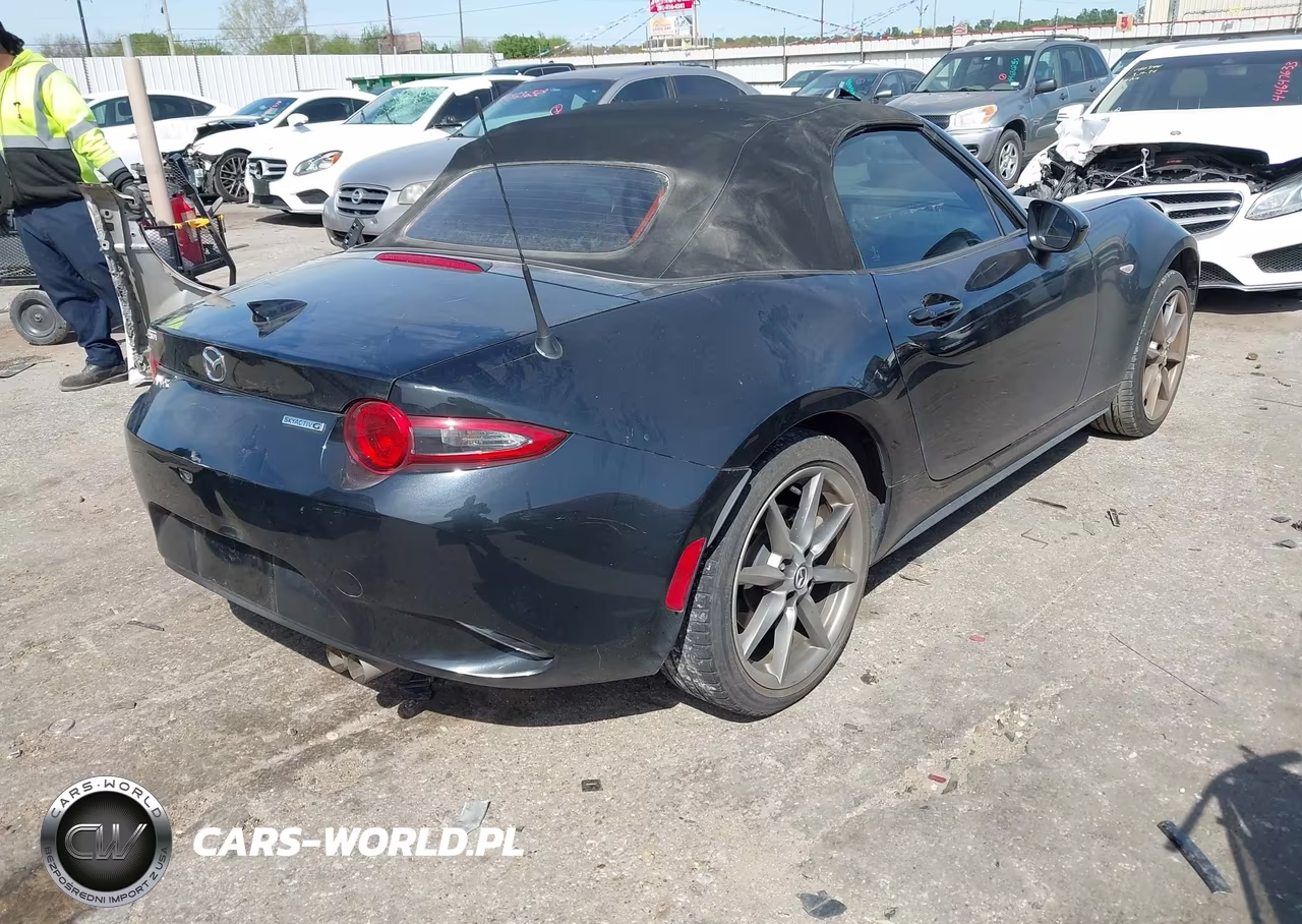 2023 Mazda Mx-5 Miata Grand Touring VIN:JM1NDAD73P0550326 - 4