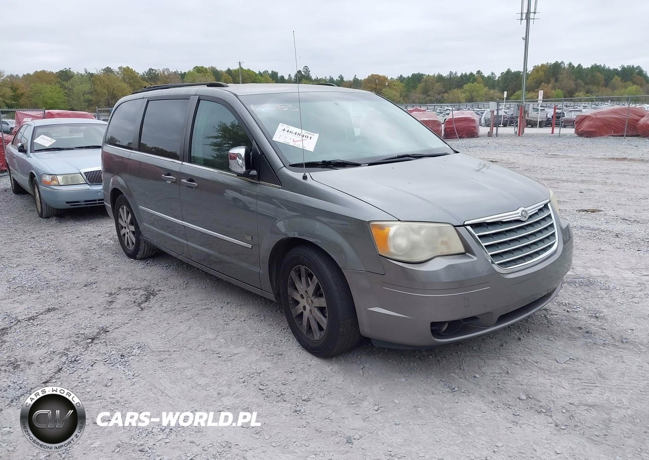 2009 Chrysler Town & Country Touring