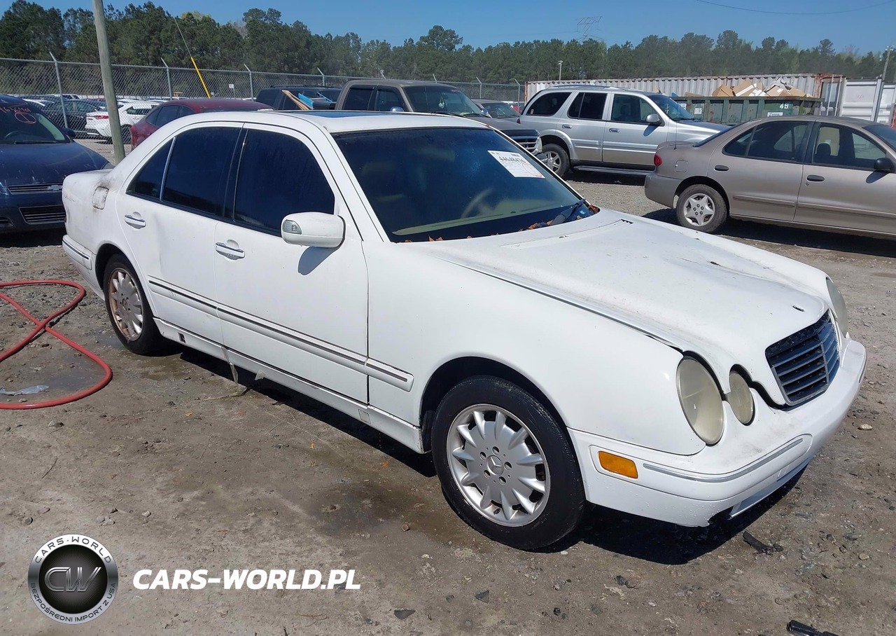 2001 Mercedes-Benz E 320