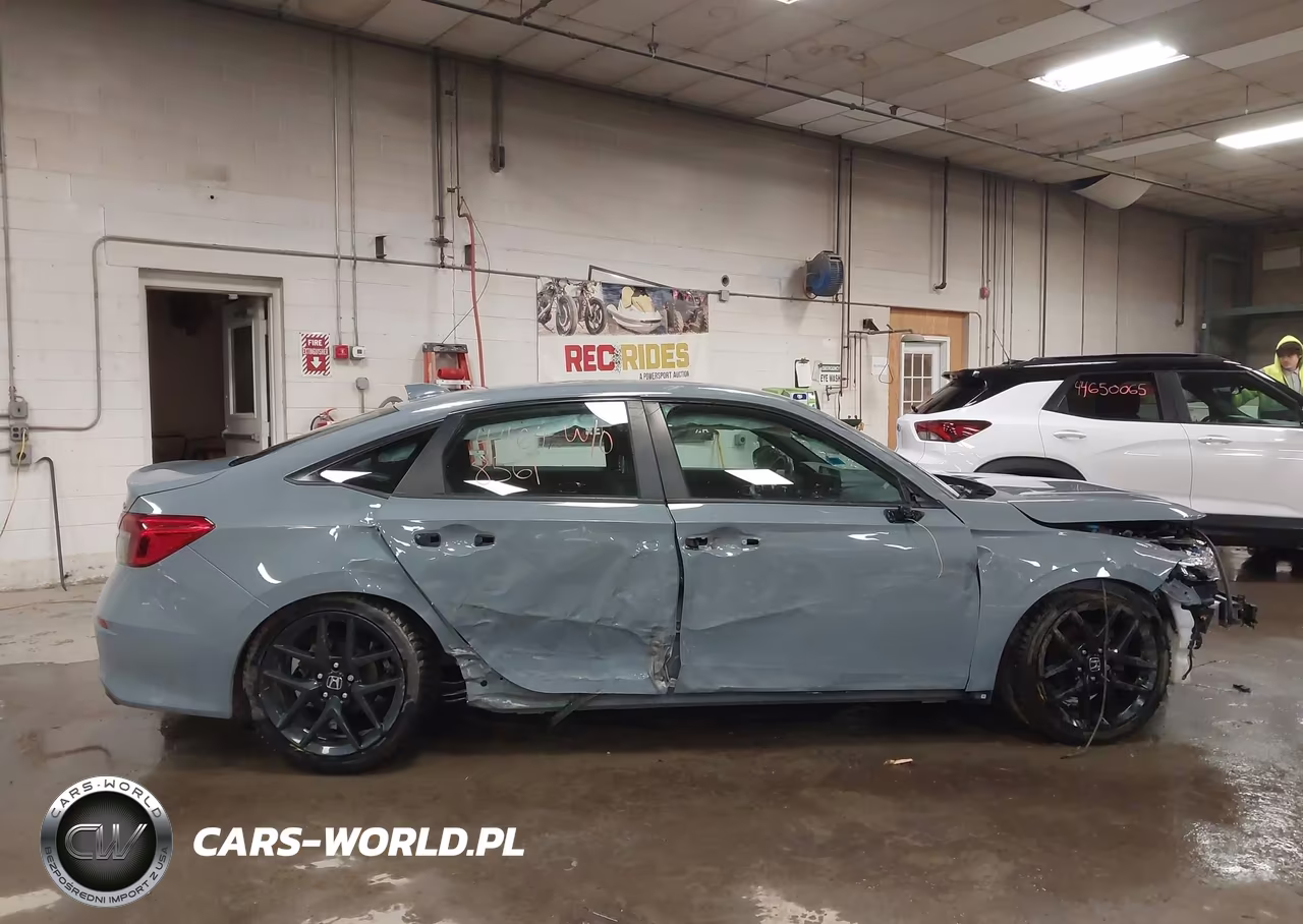 2024 Honda Civic Sport VIN:2HGFE2F5XRH578952 - 13
