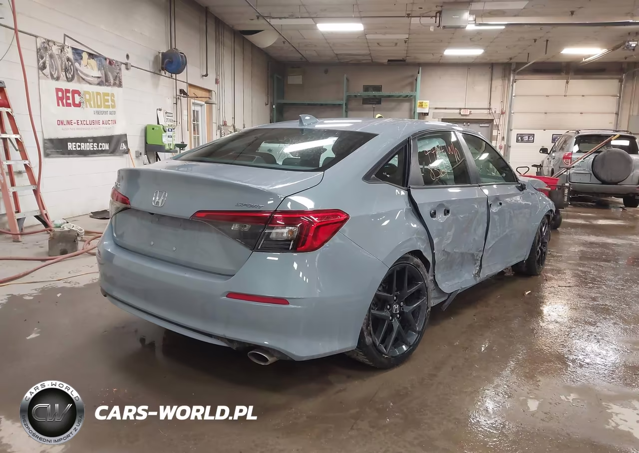 2024 Honda Civic Sport VIN:2HGFE2F5XRH578952 - 4