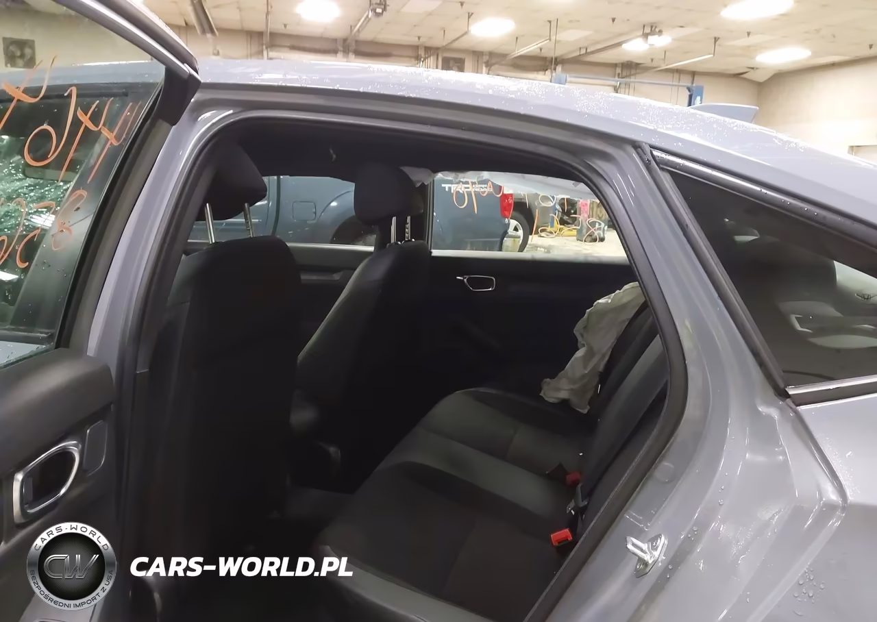 2024 Honda Civic Sport VIN:2HGFE2F5XRH578952 - 8