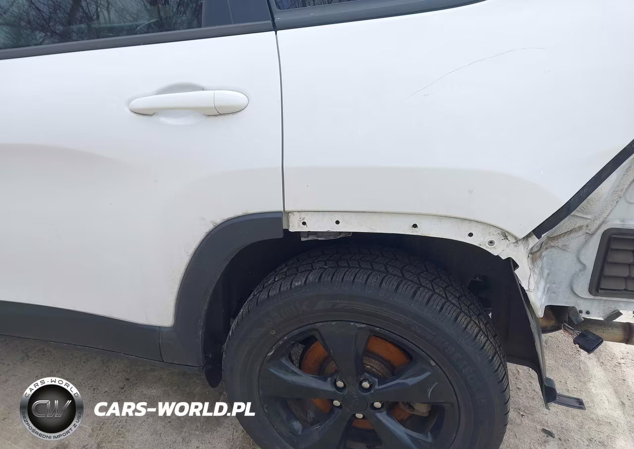 2018 Jeep Cherokee Limited 4X4 VIN:1C4PJMDB7JD603178 - 18