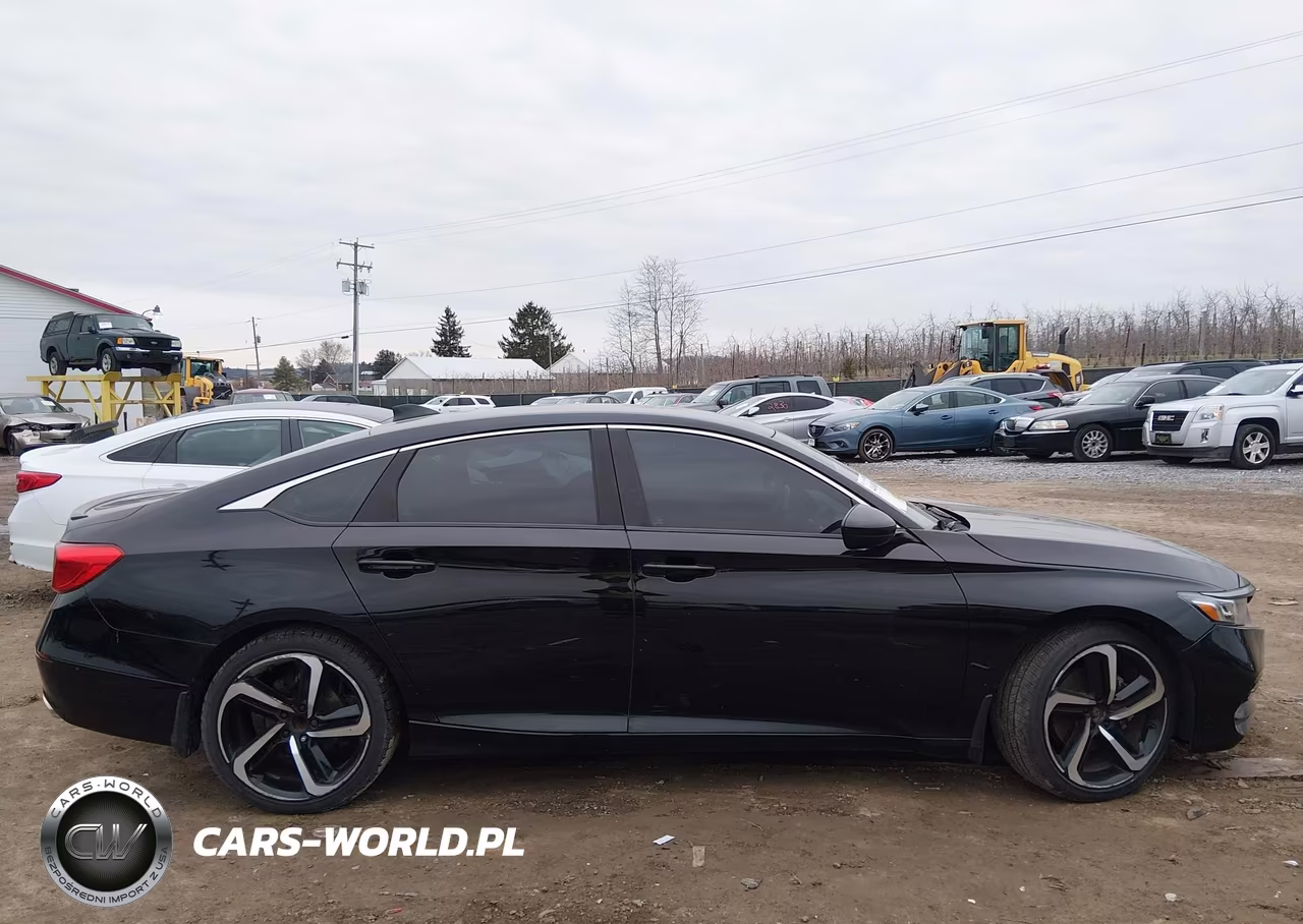 2018 Honda Accord Sport VIN:1HGCV1F38JA242814 - 13