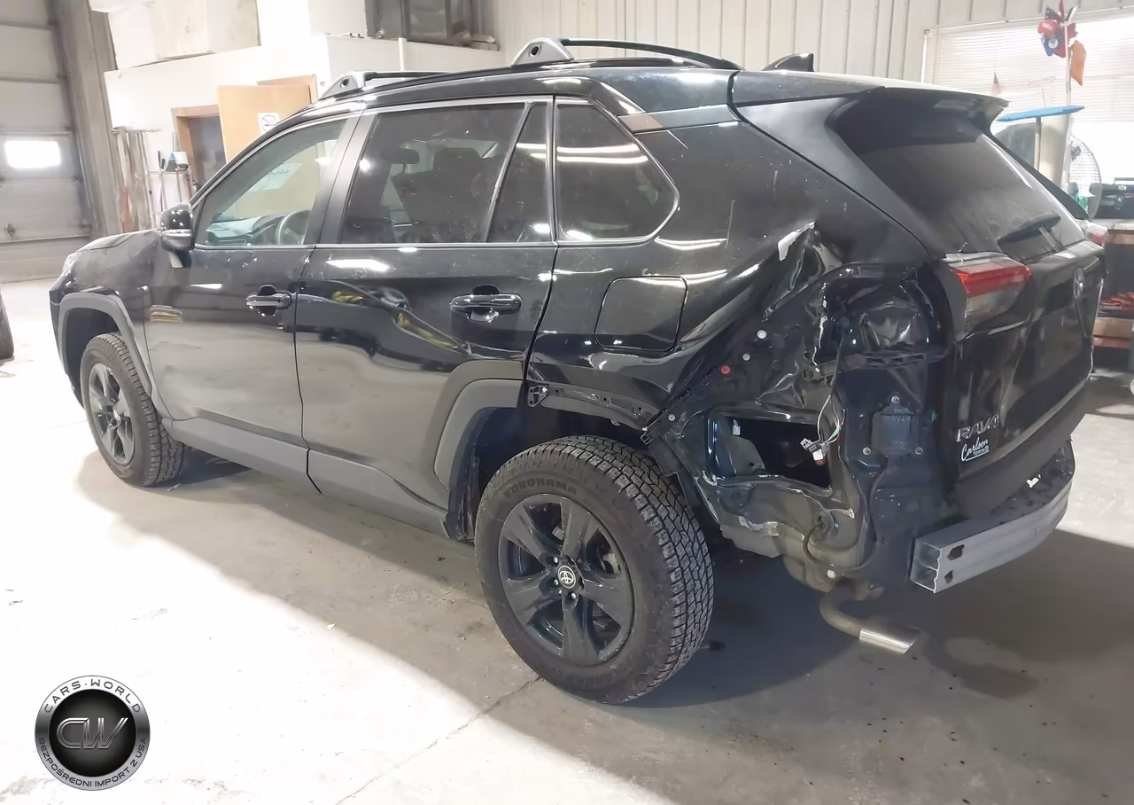 2021 Toyota Rav4 Xle VIN:2T3P1RFV5MC190030 - 3