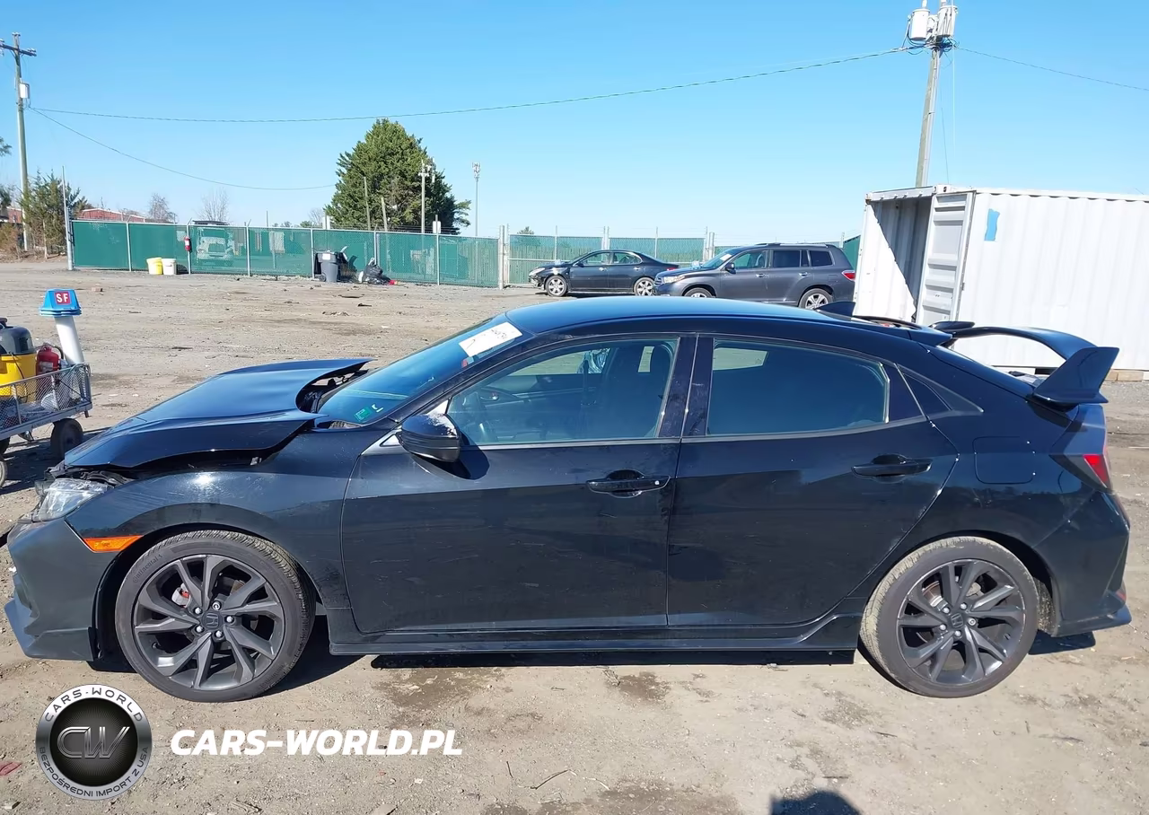 2018 Honda Civic Sport VIN:SHHFK7G44JU215338 - 14
