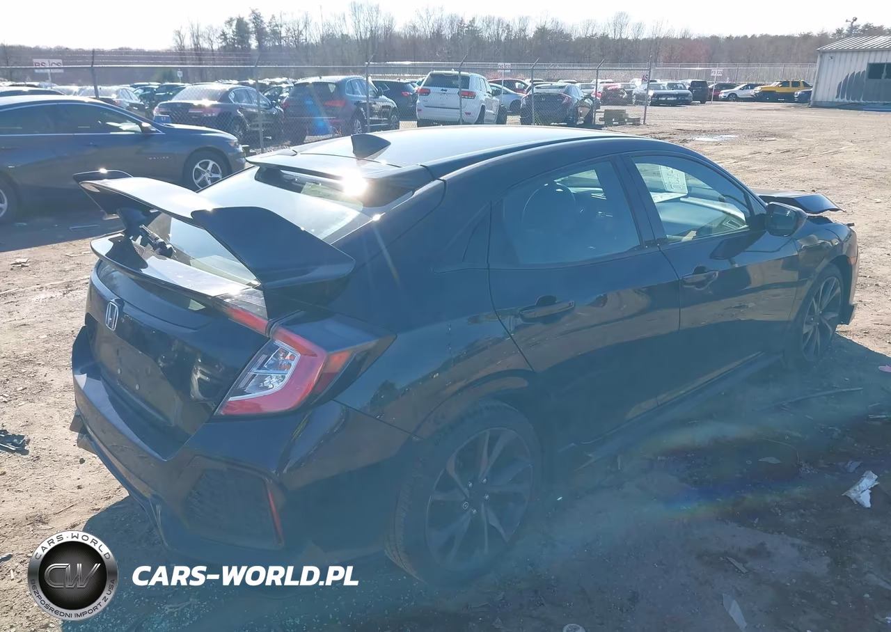 2018 Honda Civic Sport VIN:SHHFK7G44JU215338 - 4