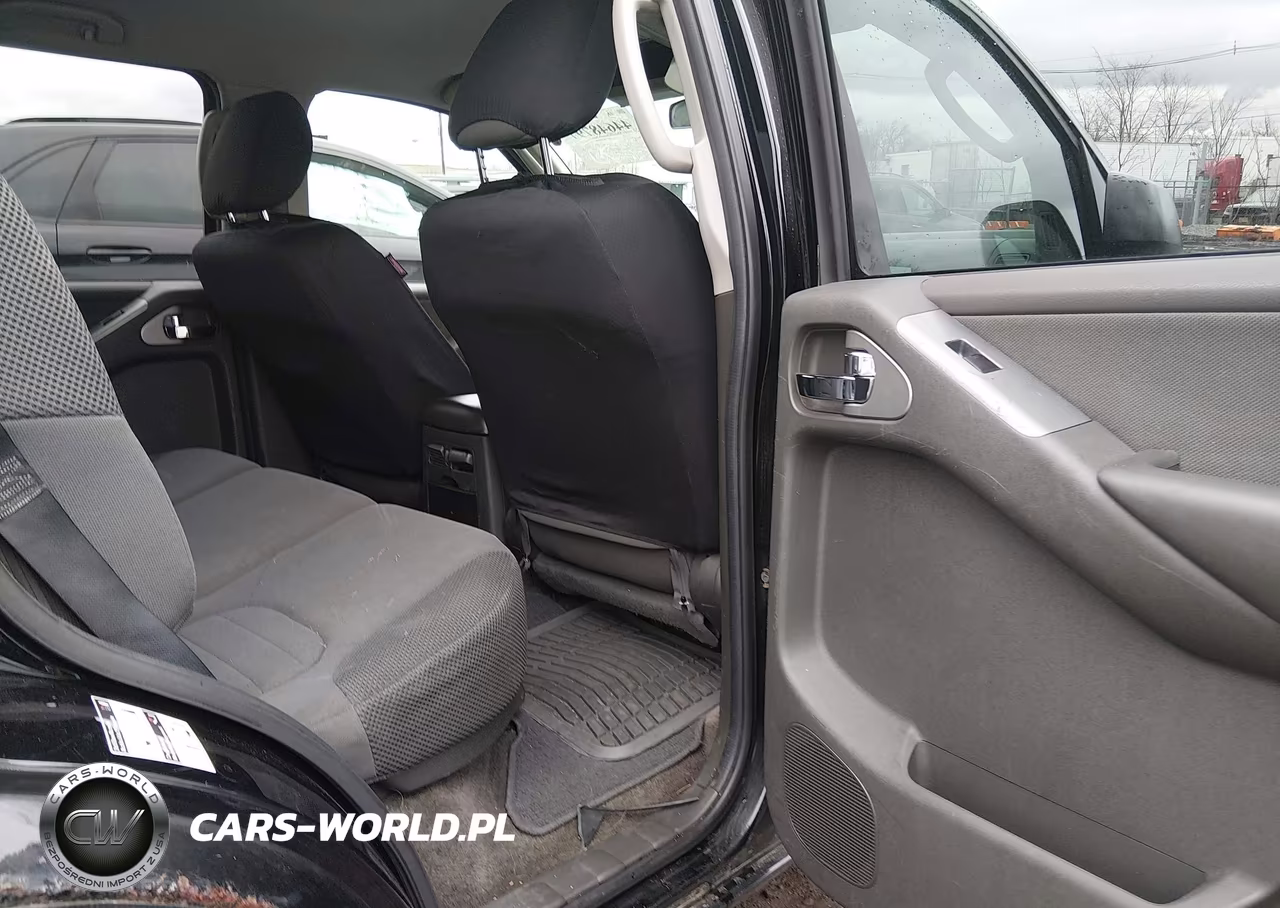 2010 Nissan Pathfinder S VIN:5N1AR1NB4AC625460 - 8