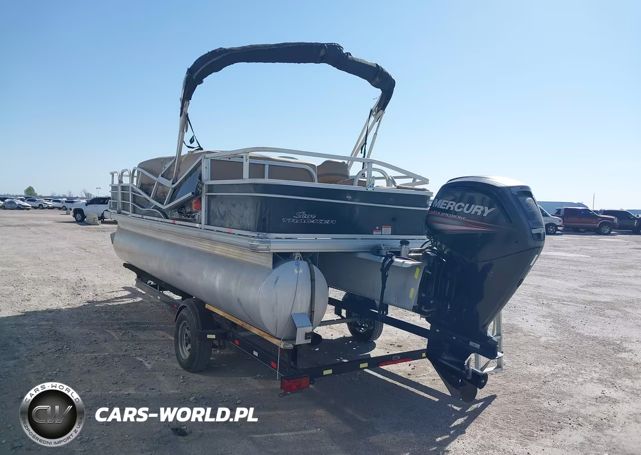2016 Suntracker Pontoon VIN:BUJ10738I516 - 3