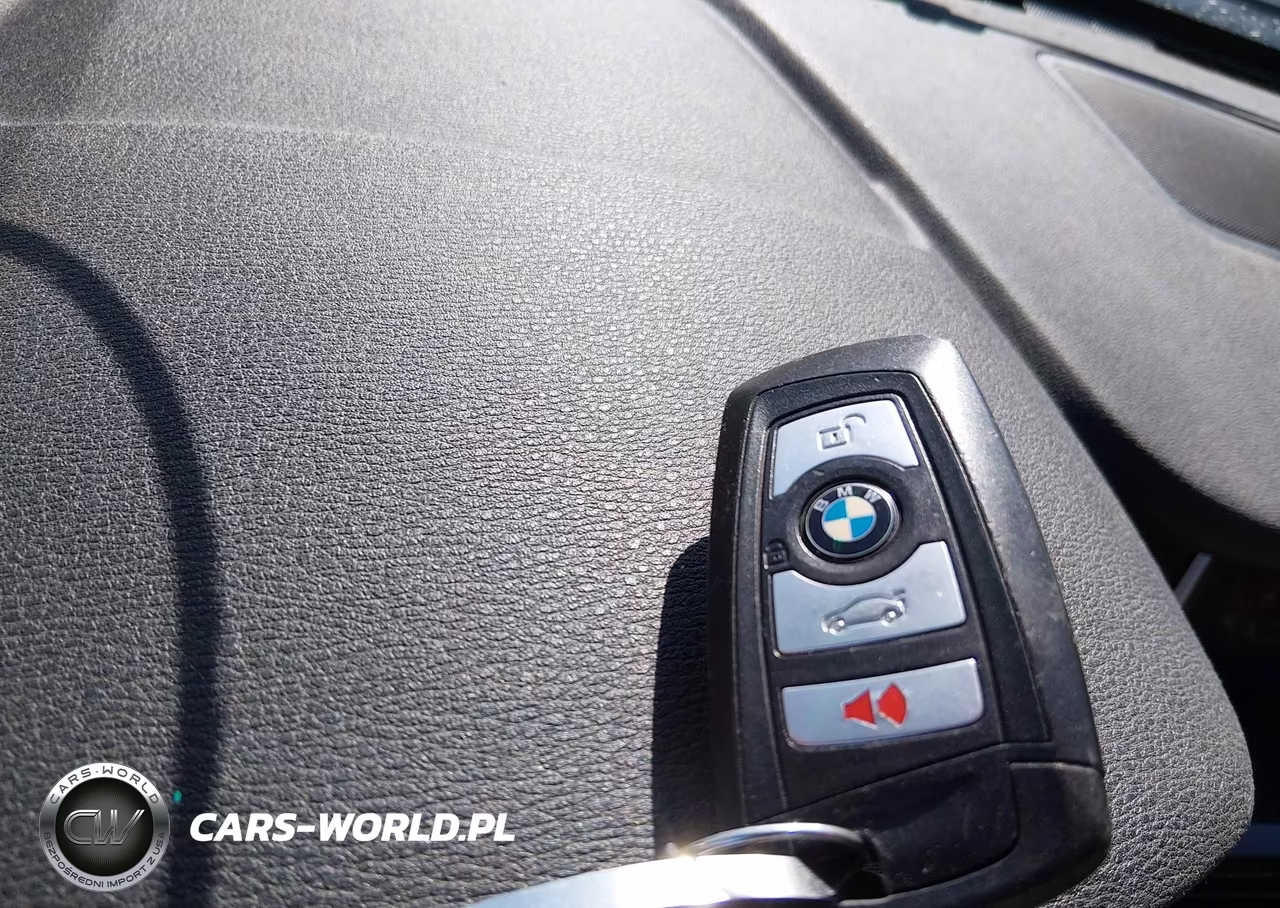 2016 BMW X3 xDrive28I VIN:5UXWX9C54G0D81106 - 11