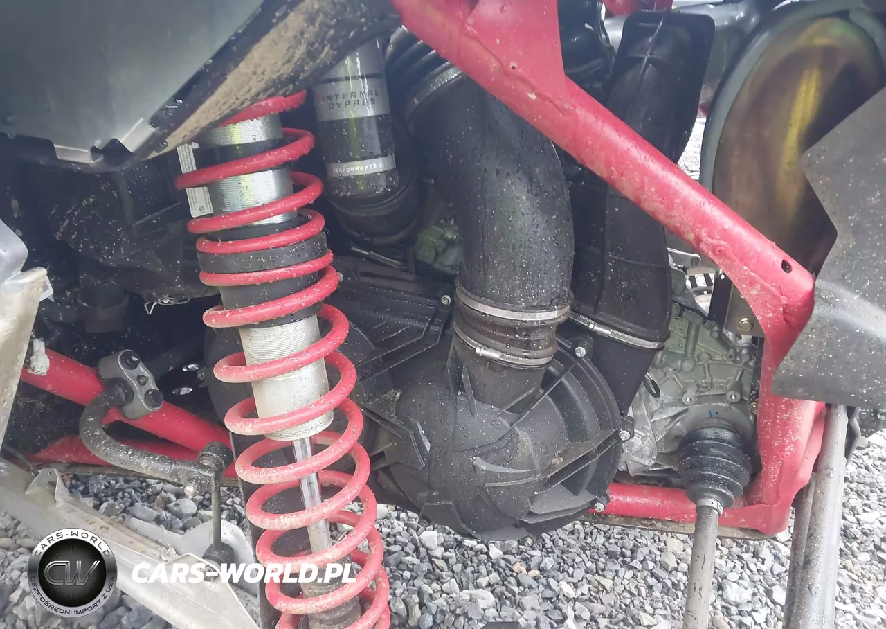 2025 Can-Am Maverick X3 X Rs Turbo Rr VIN:3JBVXAV26SE000678 - 9