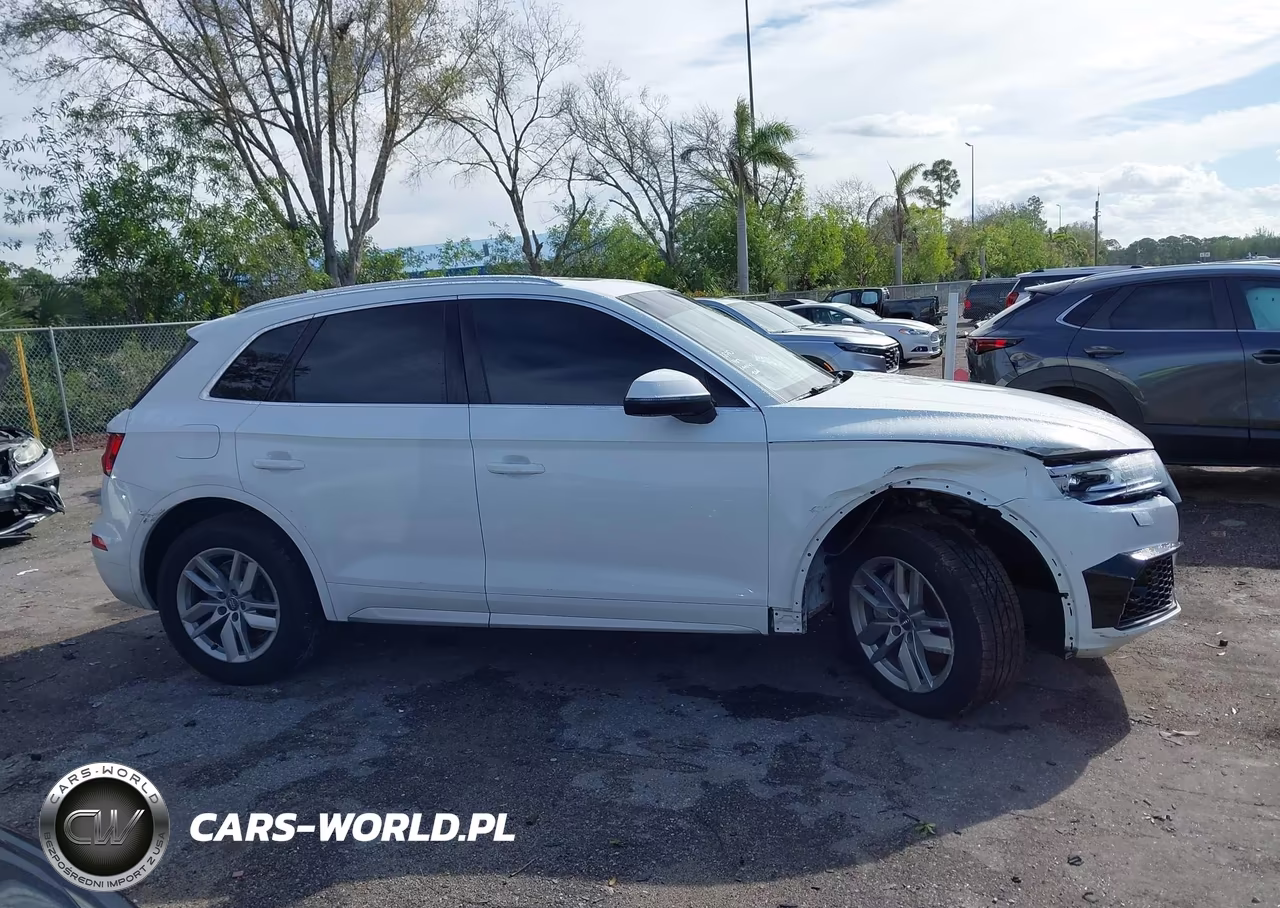 2020 Audi Q5 Premium 45 Tfsi Quattro S Tronic-Titanium Premium 45 Tfsi Quattro S Tronic VIN:WA1ANAFY1L2031804 - 13