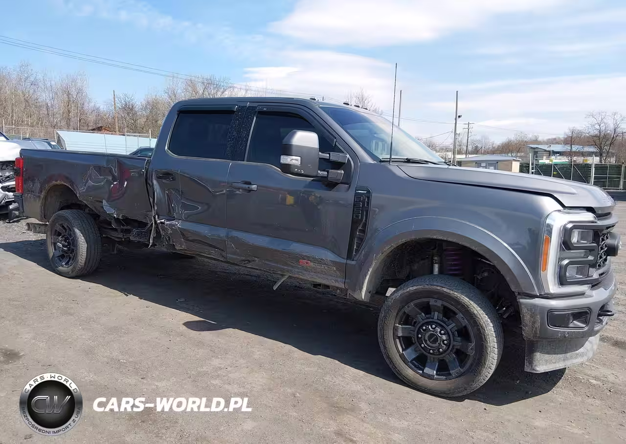 2023 Ford F-350 Lariat
