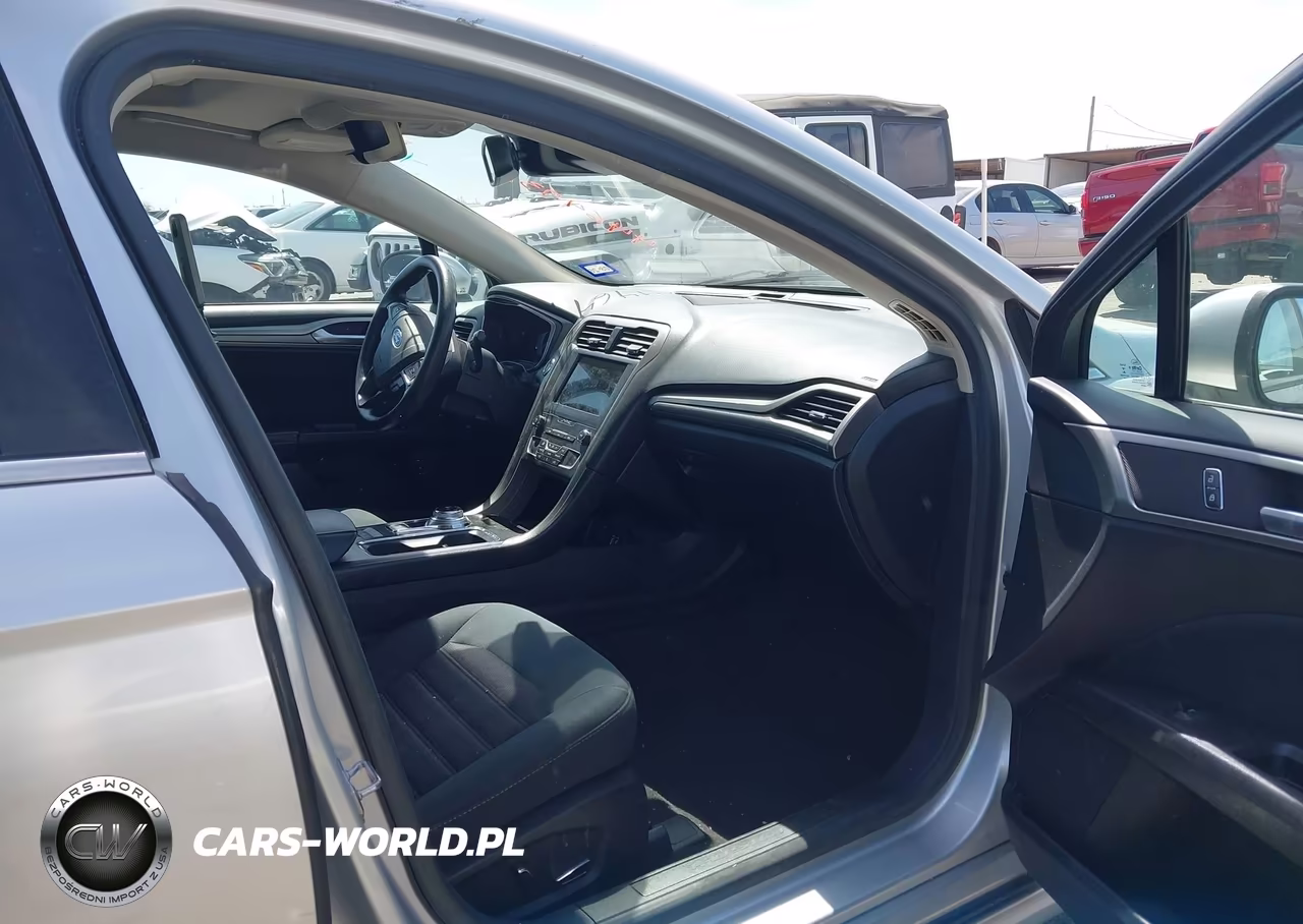 2019 Ford Fusion Hybrid Se VIN:3FA6P0LU2KR120203 - 5
