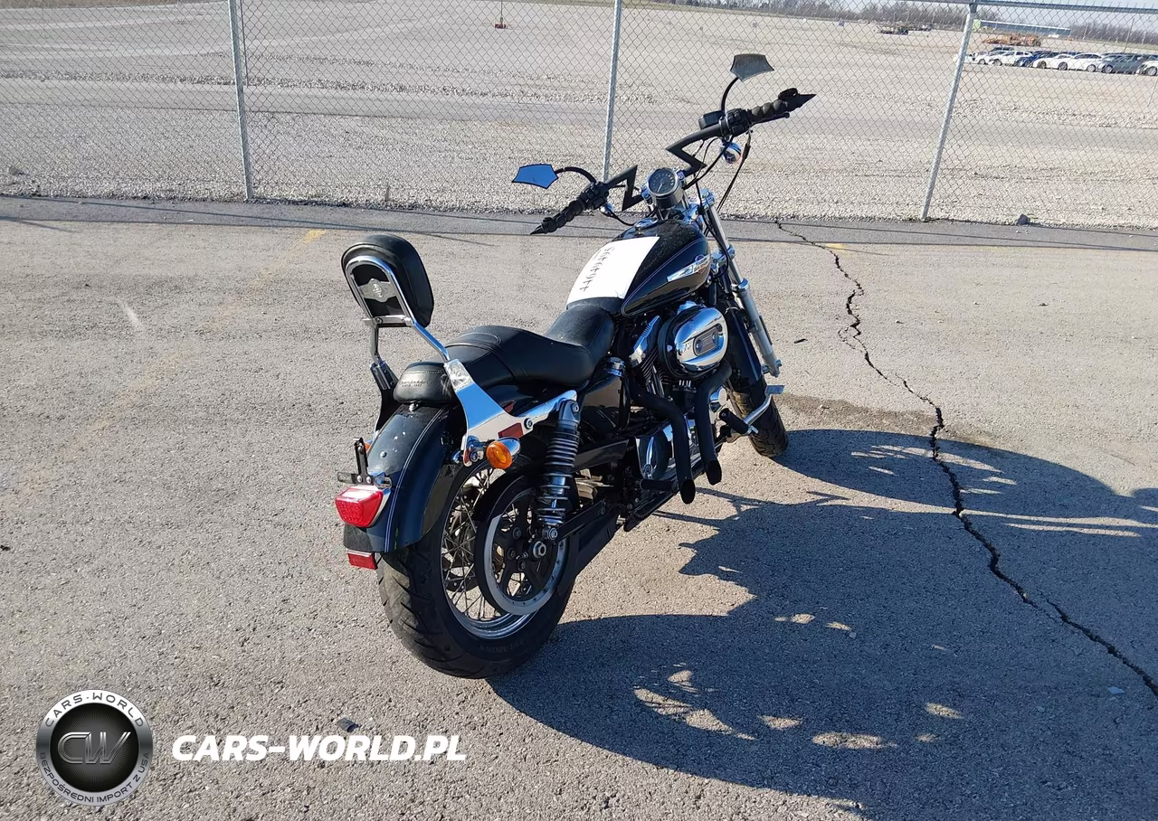2017 Harley-Davidson Xl1200 C VIN:1HD1CT311HC445728 - 4