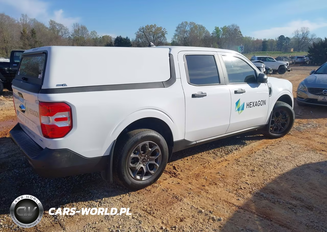 2024 Ford Maverick Xlt VIN:3FTTW8J91RRA82714 - 4