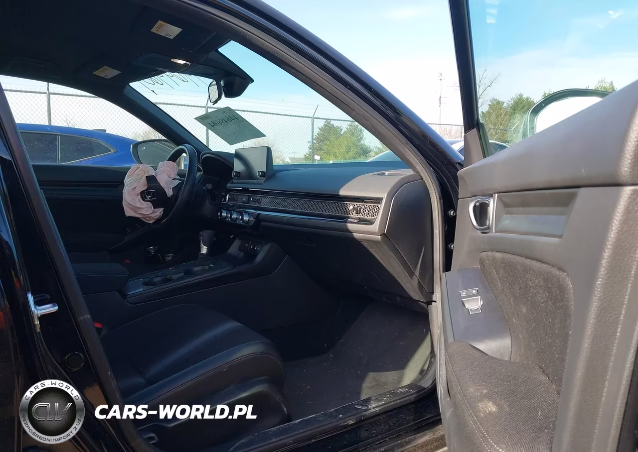 2025 Honda Civic Sedan Sport VIN:19XFL2H83SE032989 - 5